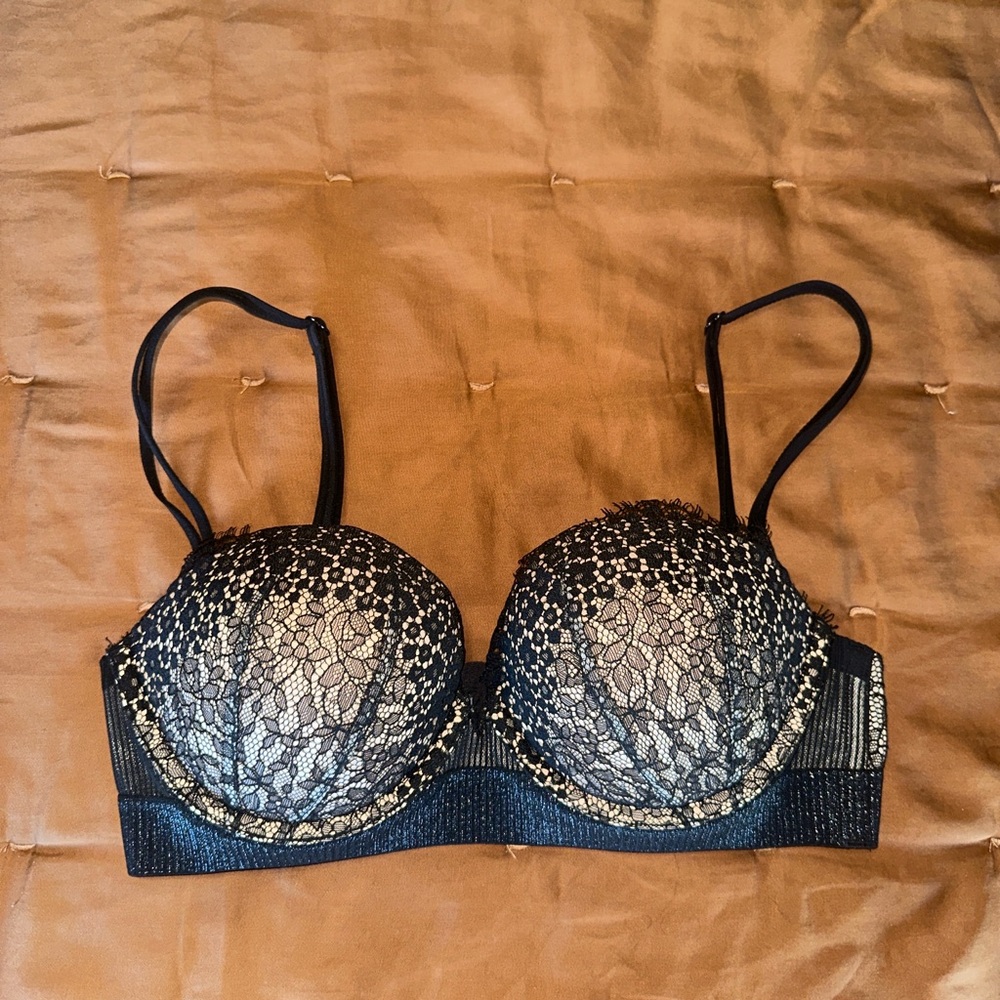 Black Lace Underwire Push-Up Bra